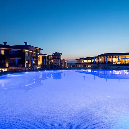 Nevis & Aqua Park 4* Napospart