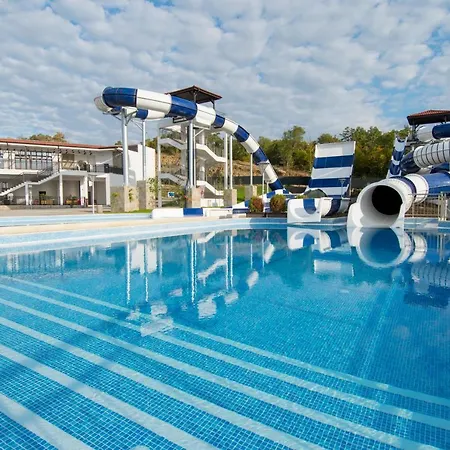 Nevis & Aqua Park Complex